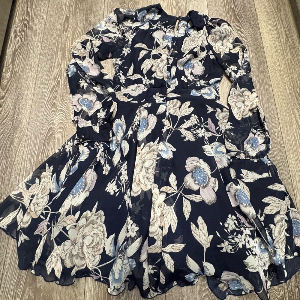 TFNC Navy Floral V-Neck Long Sleeve Chiffon Dress - Picture 10 of 14